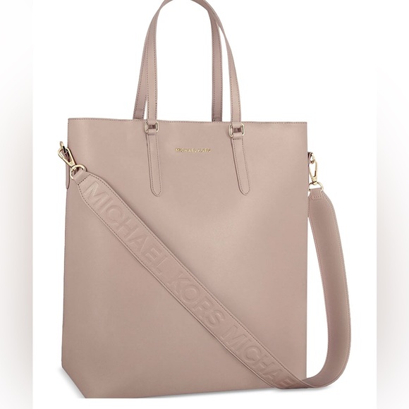Michael Kors Handbags - Michael Kors Blush Pink Leather Tote Shoulder Bag